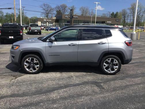 Billet Silver Metallic Clearcoat 2018 Jeep Compass Limited