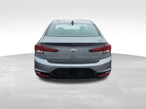 2019 Hyundai ELANTRA Limited