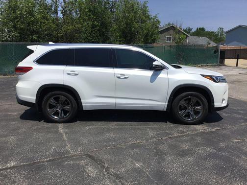 Blizzard Pearl 2019 Toyota Highlander Limited Platinum