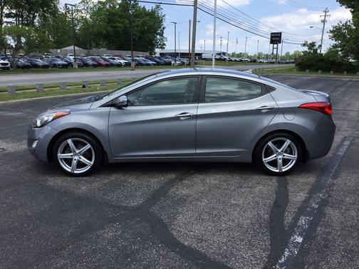 Titanium Gray Metallic 2013 Hyundai ELANTRA Limited