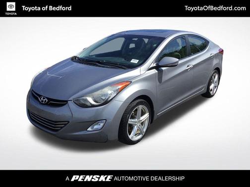 Titanium Gray Metallic 2013 Hyundai ELANTRA Limited
