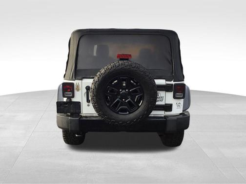 2015 Jeep Wrangler Willys Wheeler