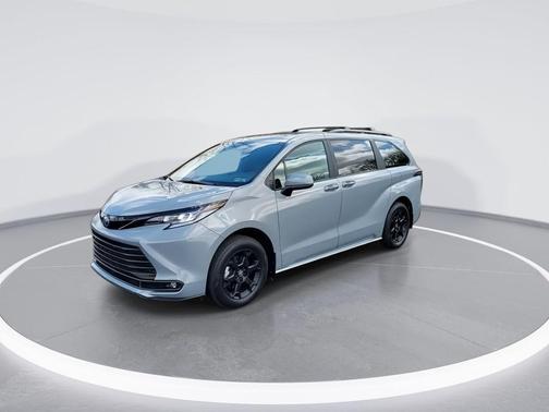 Cement 2025 Toyota Sienna Woodland Edition