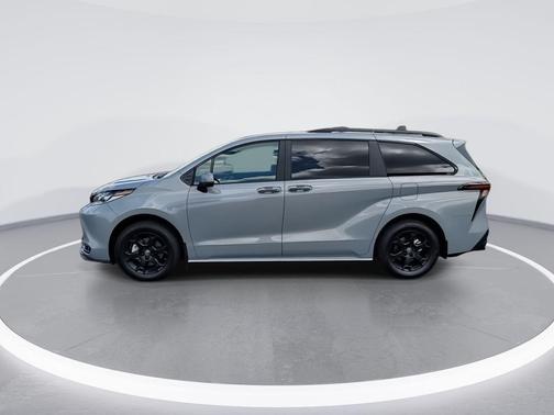 Cement 2025 Toyota Sienna Woodland Edition