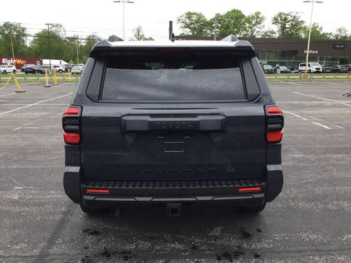 Underground 2025 Toyota 4Runner SR5