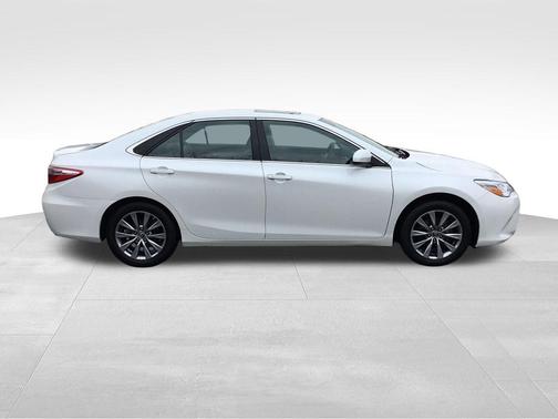 2015 Toyota Camry XLE