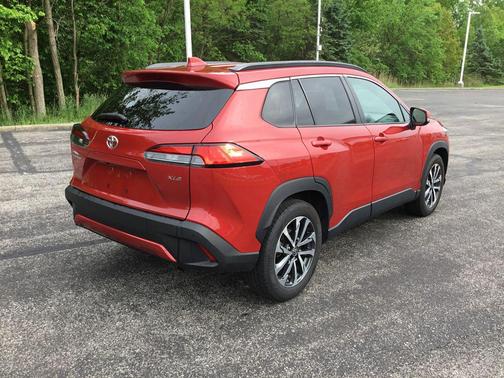 Barcelona Red Metallic 2024 Toyota Corolla Cross XLE
