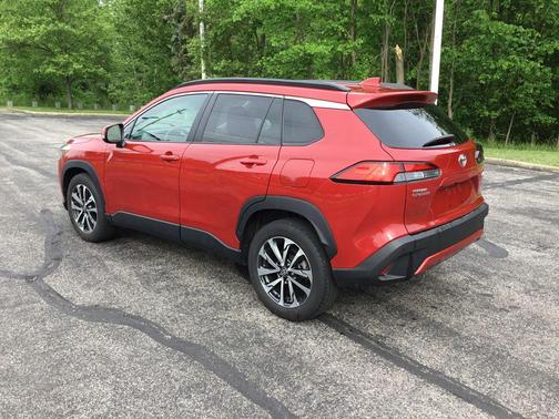 Barcelona Red Metallic 2024 Toyota Corolla Cross XLE