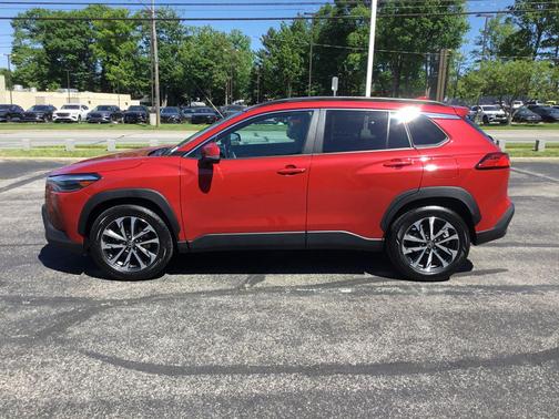 Barcelona Red Metallic 2024 Toyota Corolla Cross XLE