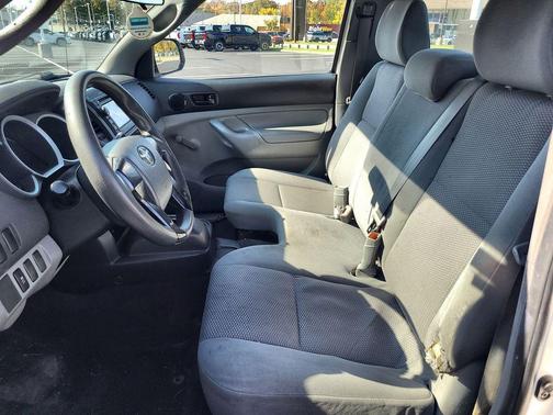 2013 Toyota Tacoma Base