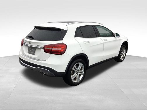 2020 Mercedes-Benz GLA 250 4MATIC