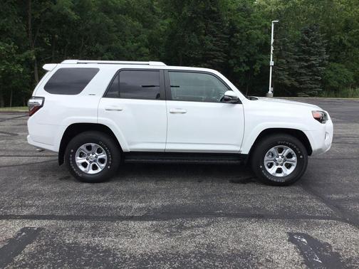 Super White 2016 Toyota 4Runner SR5 Premium