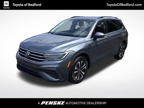 Platinum Gray Metallic 2024 Volkswagen Tiguan 2.0T S