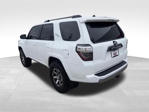 2023 Toyota 4Runner TRD Off Road