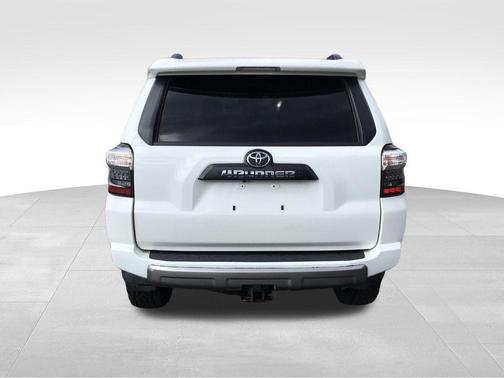 2023 Toyota 4Runner TRD Off Road