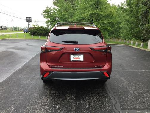 2024 Toyota Highlander Hybrid Limited