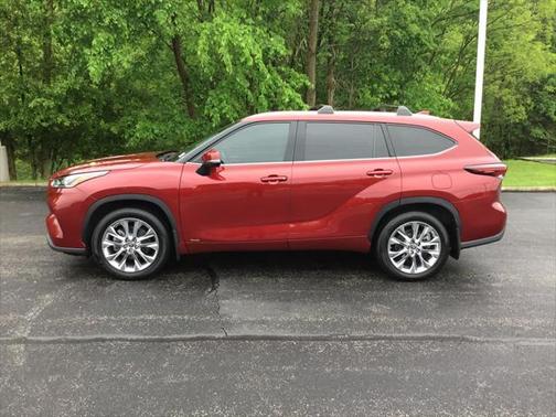 2024 Toyota Highlander Hybrid Limited