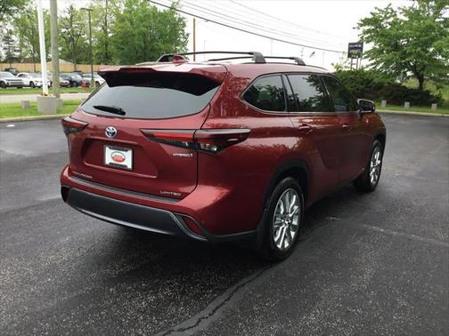 2024 Toyota Highlander Hybrid Limited
