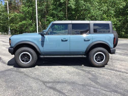 Area 51 2023 Ford Bronco Outer Banks
