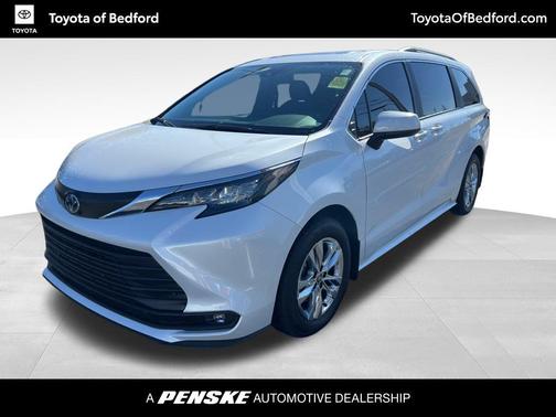 2025 Toyota Sienna XLE 7 Passenger