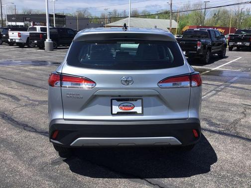 Sonic Silver 2025 Toyota Corolla Cross L