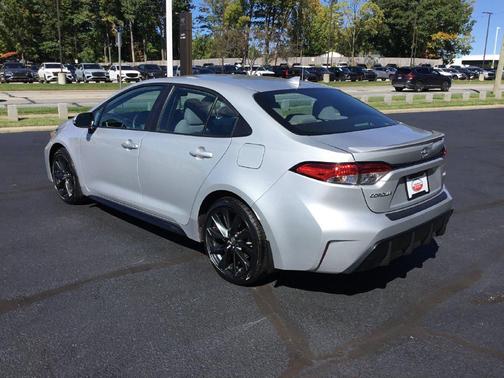 Classic Silver Metallic 2023 Toyota Corolla SE