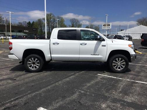 Alpine White 2016 Toyota Tundra Limited