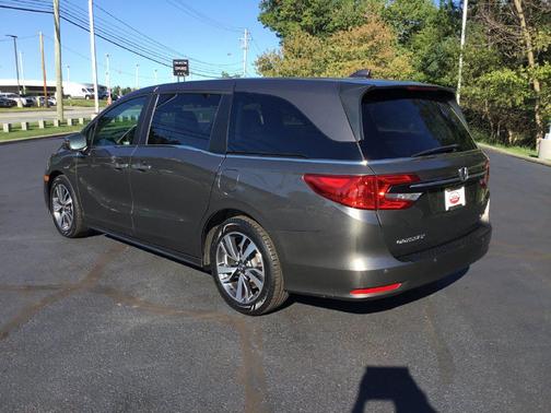 Pewter Metallic 2021 Honda Odyssey Touring