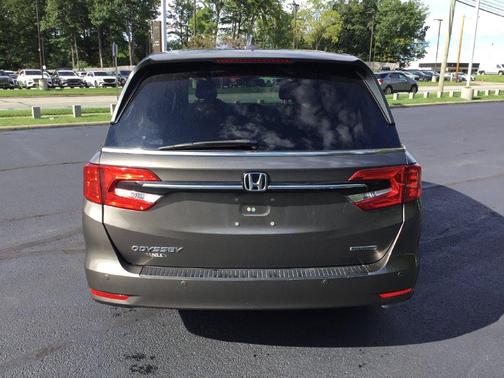 Pewter Metallic 2021 Honda Odyssey Touring