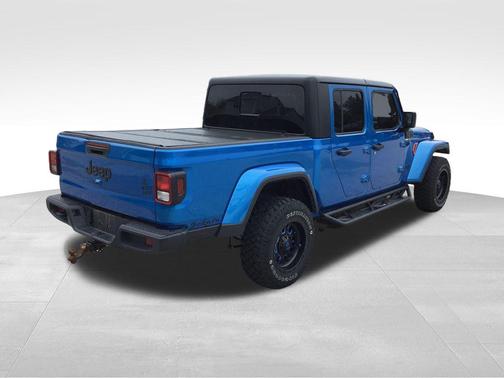 Hydro Blue Pearlcoat 2022 Jeep Gladiator Willys 4x4