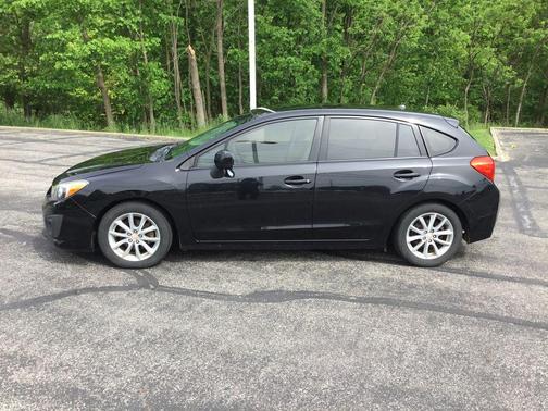 Crystal Black Silica 2013 Subaru Impreza 2.0i Premium