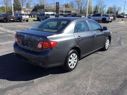 Magnetic Gray Metallic 2010 Toyota Corolla LE