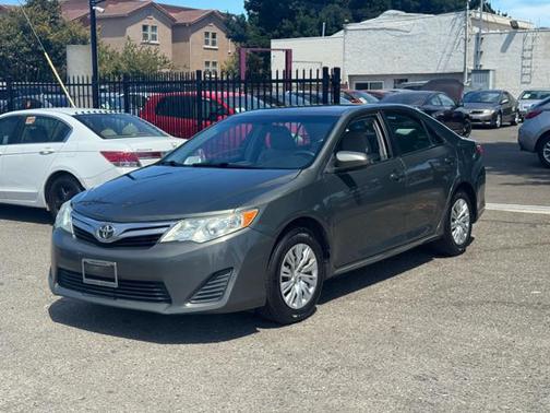 2012 Toyota Camry LE