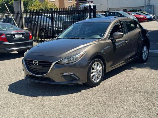Brown 2014 Mazda Mazda3 i Grand Touring
