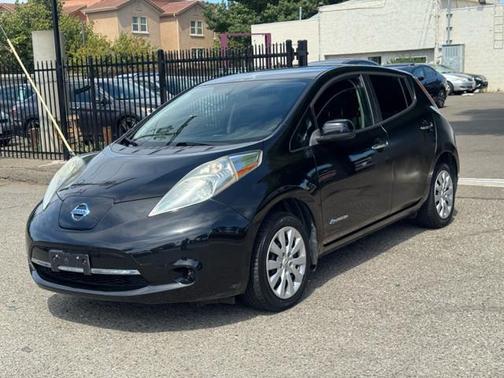 Super Black 2015 Nissan Leaf S