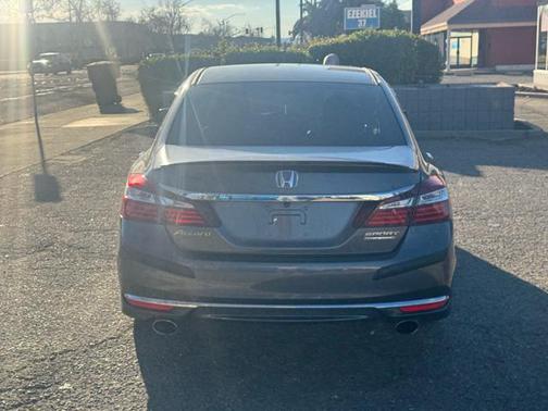 2017 Honda Accord Sport SE