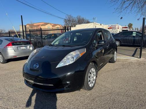 2016 Nissan Leaf S