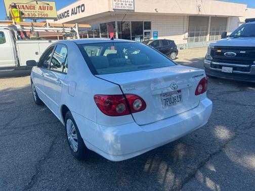 2006 Toyota Corolla LE