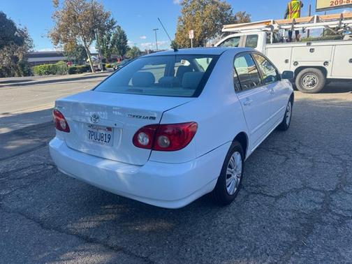 2006 Toyota Corolla LE