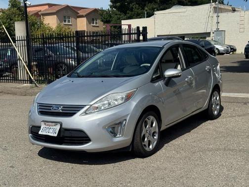 2012 Ford Fiesta SEL