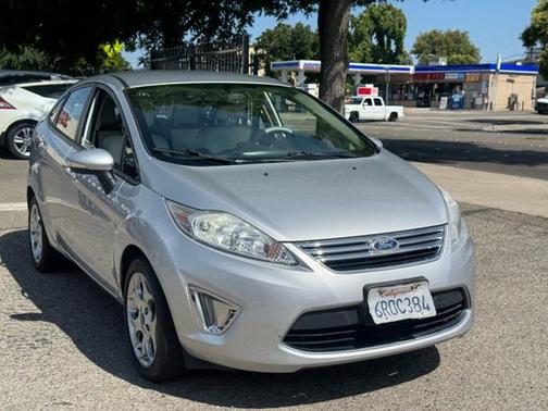 2012 Ford Fiesta SEL