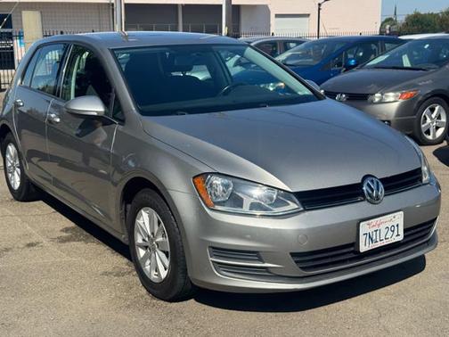 2016 Volkswagen Golf TSI S 4-Door