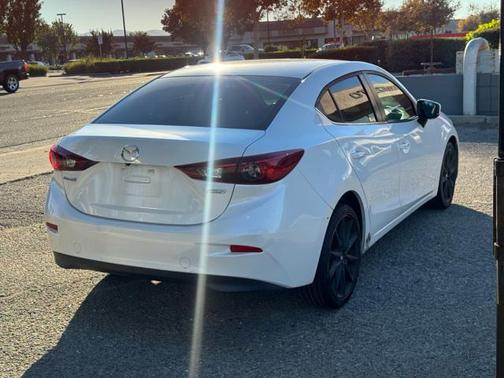 2017 Mazda Mazda3 Touring