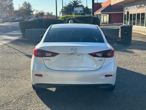 2017 Mazda Mazda3 Touring