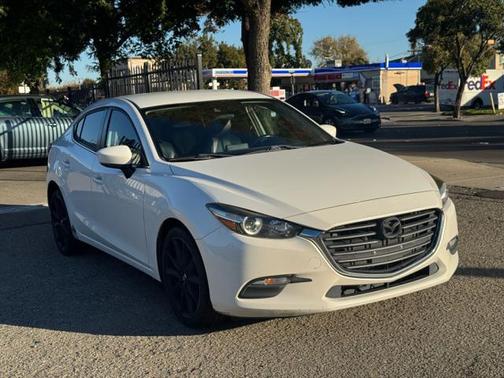 2017 Mazda Mazda3 Touring