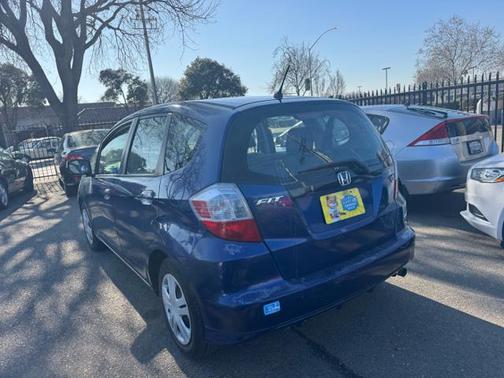 2011 Honda Fit Base