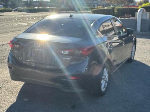 2016 Mazda Mazda3 s Grand Touring