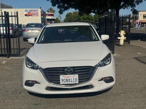 2017 Mazda Mazda3 Sport
