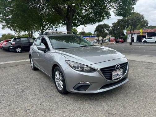 2016 Mazda Mazda3 i Sport