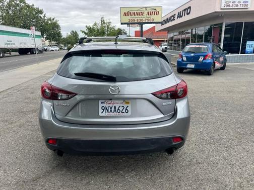 2016 Mazda Mazda3 i Sport